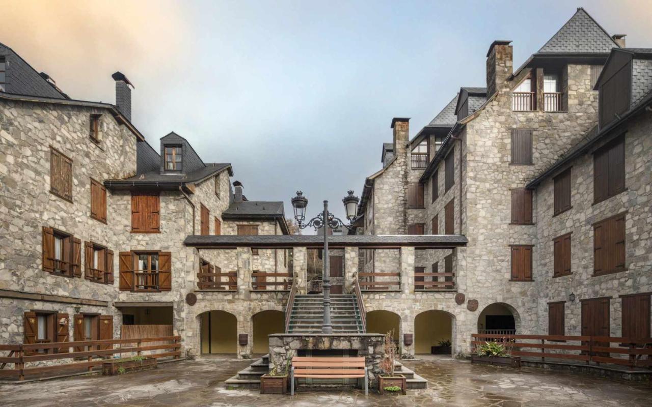 Atico A Residencial Caldares El Pueyo Apartment El Pueyo de Jaca Exterior foto